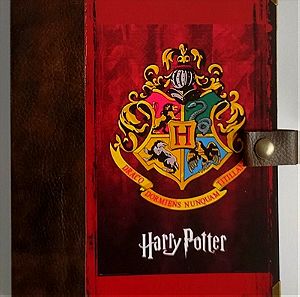 Harry Potter: Χειροποίητα τετράδια με τέσσερα θέματα και 224 σελίδες