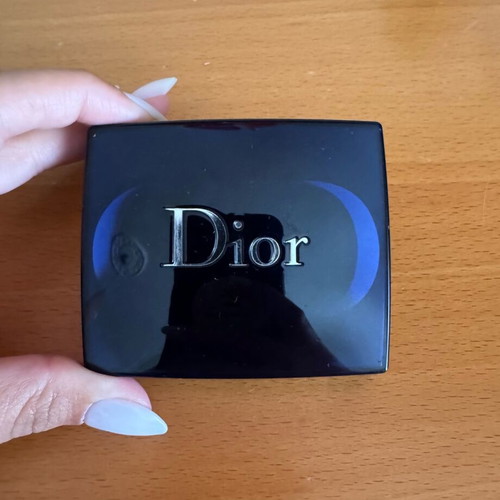 Dior 970 Stylish Move five-color eyeshadow palette used