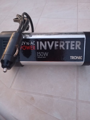 Power inverter car converter like new