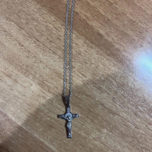 Steel cross necklace like new, does not tarnish