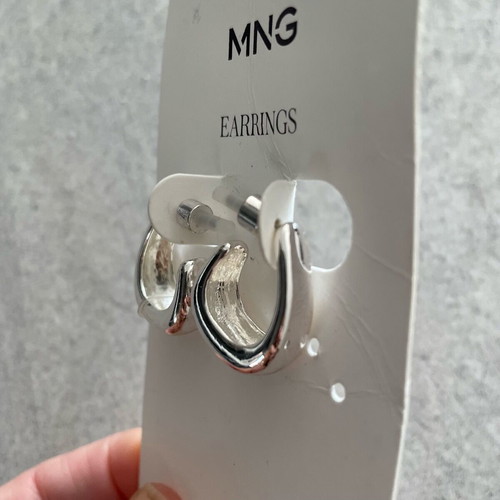 Mango women's metal earrings new, silver color