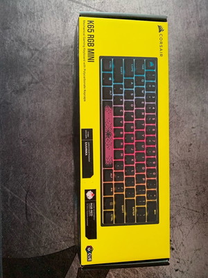 Игрална клавиатура corsair k65 rgb мини