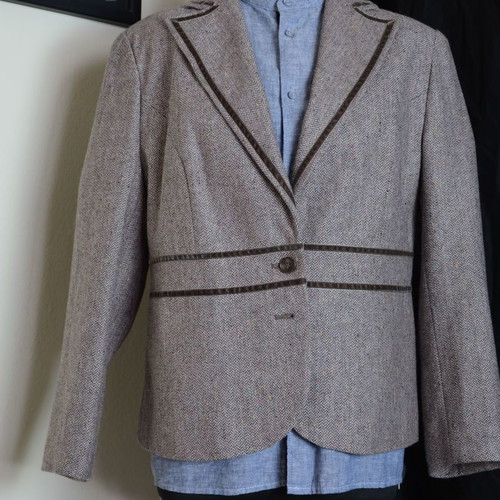 Women's wool blazer used, beige herringbone pattern