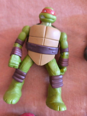 Ninja Turtles used figures set