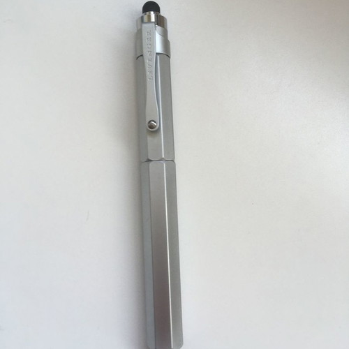 Levenger L-Tech 3.0 Rollerball used with stylus and metal case