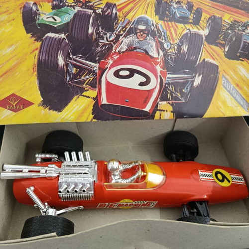 Formula 1 Lotus vintage toy from 60s, battery operated, like new