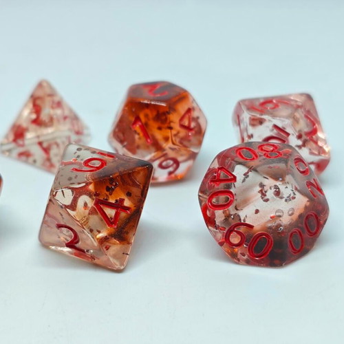 RPG Blood Amber dice set like new with unique effect, 7 pieces