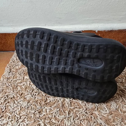 Adidas Tensaur Run 3.0 Kids Shoes like new, size 26.5, black