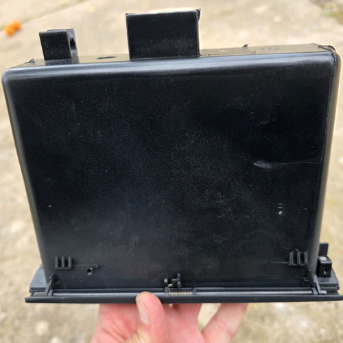 Alfa Romeo 156 center console glove box used 1-DIN