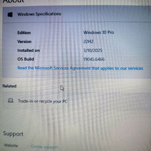 HP 250 G3 Laptop like new with Intel Core i3, 4GB RAM, 256GB SSD, Windows 10