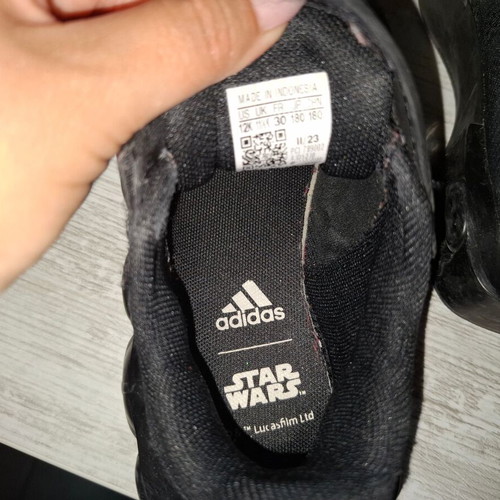 Adidas Star Wars sneakers used, size 30, black