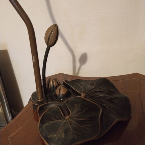 Table lamp with blown glass used