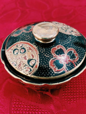 Vintage small Satsuma-style fondue pot