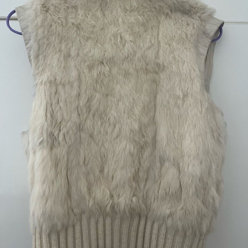 Fur vest Small like new, off-white, no name Athens