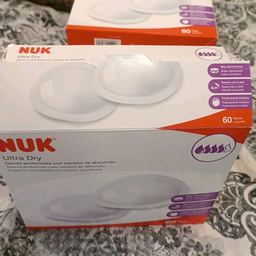 Breast pads and nipple cream like new