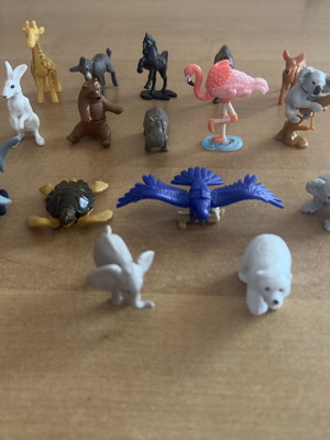 Kinder Surprise Natoons animals used