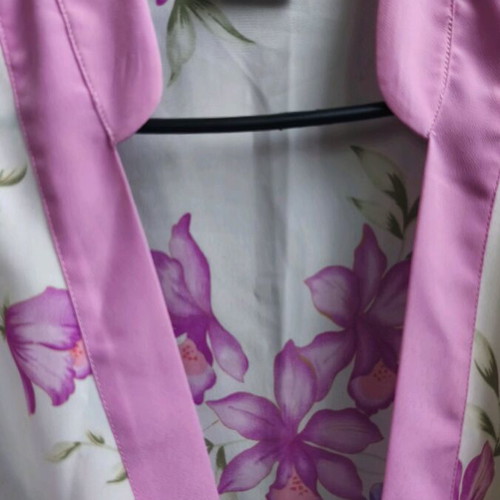 Luxury pajama like new, beige and pink, size M
