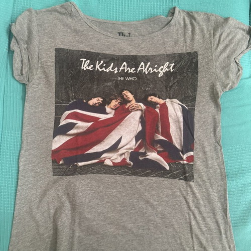 Pull & Bear T-shirt like new, size S, grey