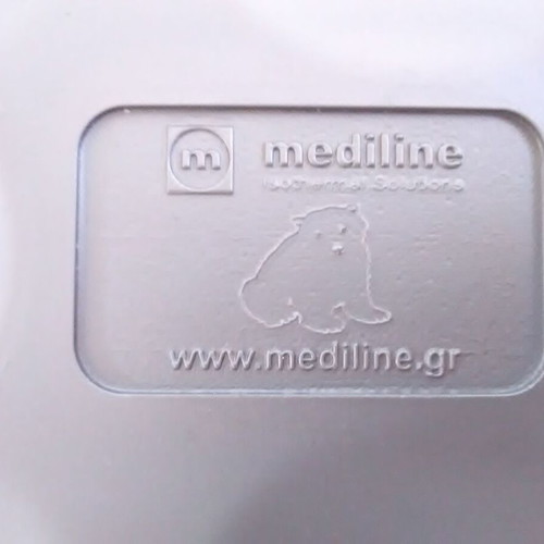 Mediline ice packs set of 8 hard plastic like new, 24+ hours