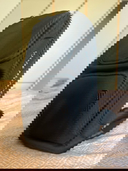 Ανδρική Τσάντα Στήθους Future Aesthetics Μαύρη