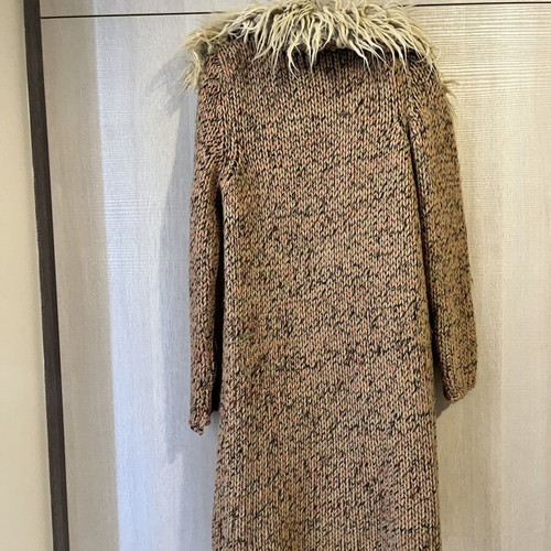 Knitted coat like new, size medium, beige and brown