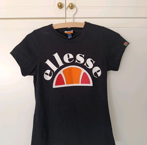 ellesse t-shirt γυναικείο μαύρο