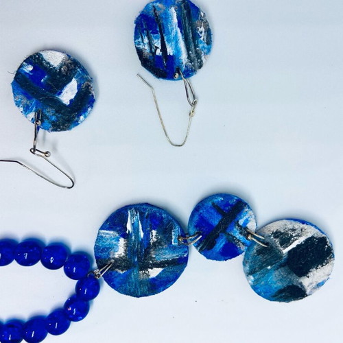 Necklace set with earrings new, handmade with glass stones 55 cm