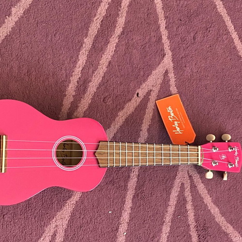 Pink ukulele new