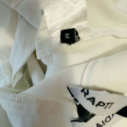 Nadia Rapti bermuda like new, white with visible pockets
