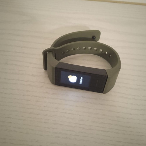 Xiaomi Mi Smart Band 4C used without straps