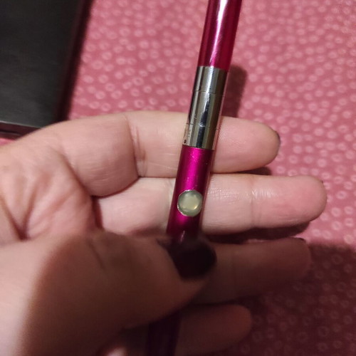 Bliss electronic cigarette like new by nobacco with case and charging cable