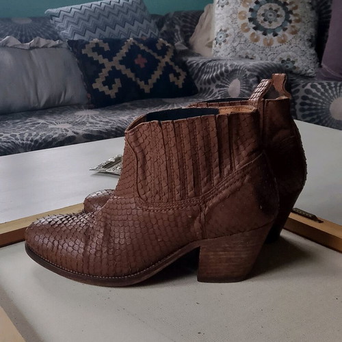 Catarina Martins handmade leather boots used, size 40, brown
