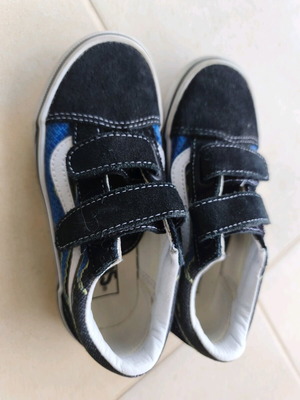 Vans Old School kids shoes size 30.5 like new, black and blue
