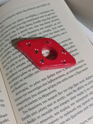 Handmade clay page holder new, reading support