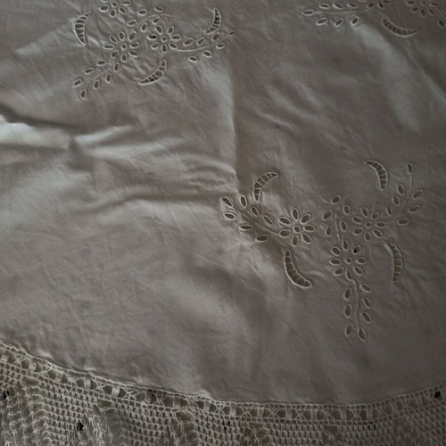 Rotonda with Cutwork Design Handmade Lace New 1.25x1.25 m