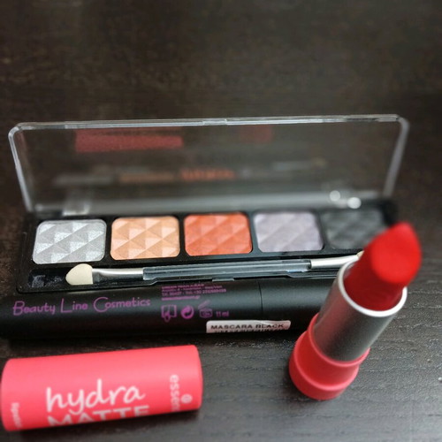 Cosmetics set 3 products together, new, essence, Beauty Line, Victoria Silk