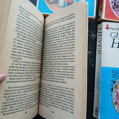 Collectible pack of 4 used BIPER books in English