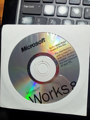 Microsoft WORKS 8.0 English collectible software new