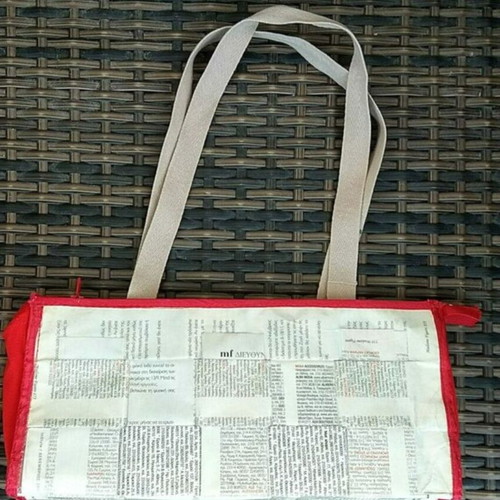 Handmade bag from magazine made to order, white and red
