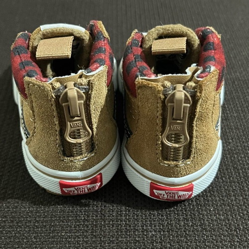 Vans Sk8-Hi Zip MTE Kids children's boots new size 19 brown