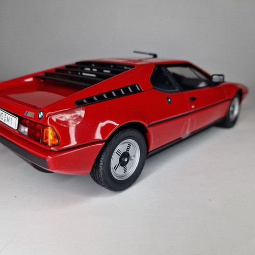 Metal model Norev BMW M1 1980 1:18 scale new