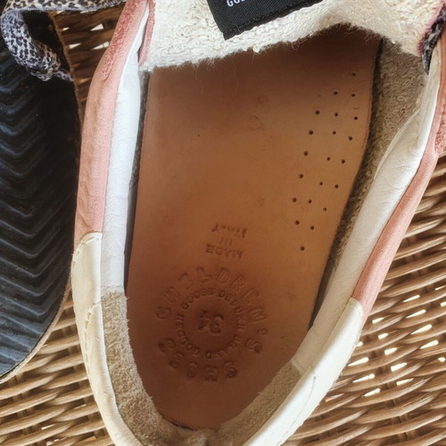 Golden Goose Kids Sneakers size 34 like new