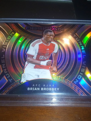 Κάρτα Panini Obsidian Brian Brobbey Tunnel Vision Die-Cut AFC Ajax 18/99 σαν καινούργιο