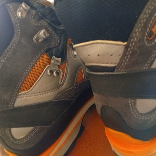 Meindl Mont Blanc GTX hiking boots, grey and orange