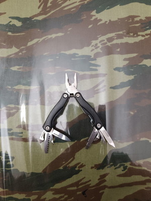 Mini multitool like new