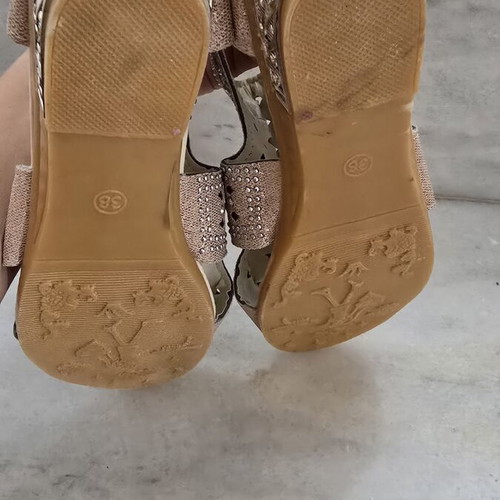 Women's elegant gold sandals with rhinestone decorations, new