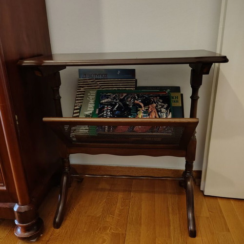 New condition newspaper rack