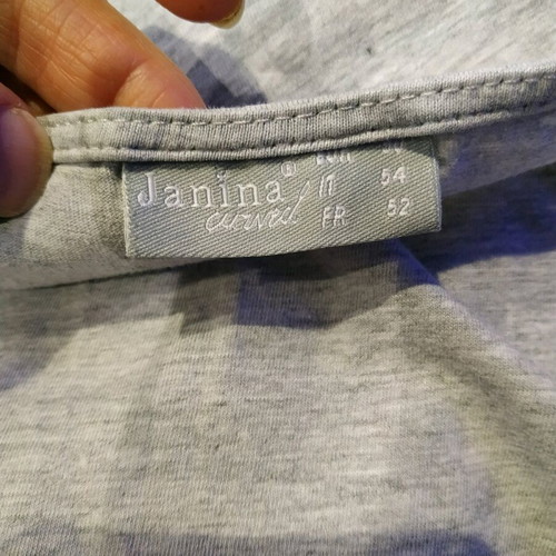 Cotton women's t-shirt size XL like new, gray
