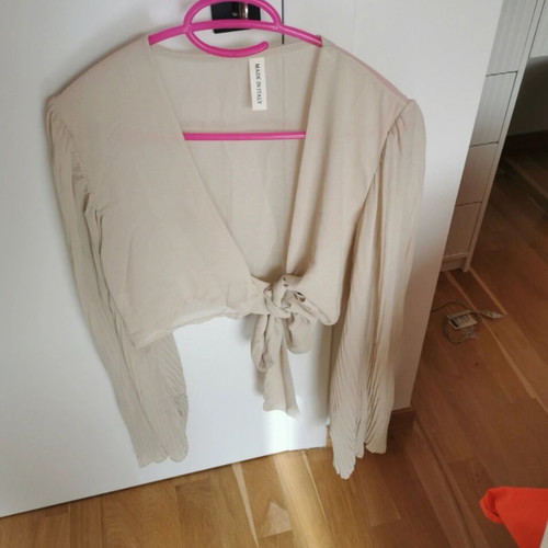 Bolero top Decoro beige like new, fits up to medium