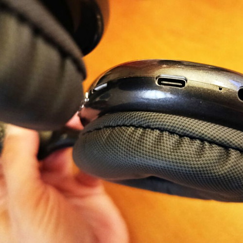 Wireless headphones P9 in excellent condition
